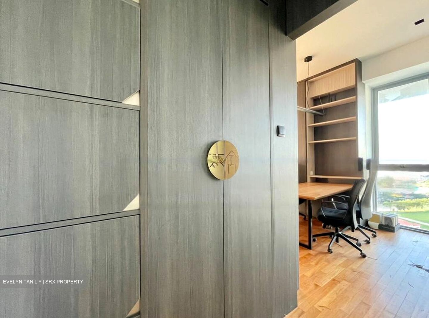 Southbank (D7), Office #616337641